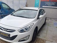 Gebraucht Hyundai i40 Edition 136 PS (100 kW) 2012 Weiß Kombi