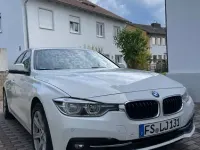 Gebraucht BMW 320 184 PS (135 kW) 2018 Weiß Limousine