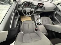 Second-hand Audi Q5 Basis 163 CP (119 kW) 2020 Negru SUV