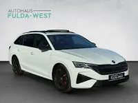 Neu Skoda Octavia RS 265 PS (194 kW) 2026 Weiß Kombi