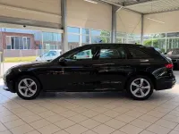 Gebraucht Audi A4 Advanced 163 PS (119 kW) 2022 Schwarz Kombi