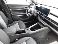 Gebraucht Jeep Avenger Overland 136 PS (100 kW) 2025 Storm grey mit dach in volcano black SUV