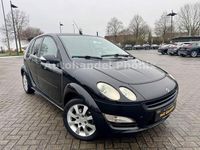 Second-hand Smart ForFour Basis 75 CP (55 kW) 2006 Negru Hatchback