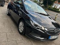 Gebraucht Opel Astra 110 PS (80 kW) 2015 Schwarz Limousine