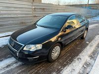 Gebraucht VW Passat 110 PS (80 kW) 2010 Braun Limousine