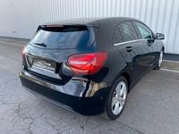 Gebraucht Mercedes A180 109 PS (80 kW) 2017 Schwarz Limousine