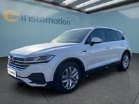 Gebraucht VW Touareg 231 PS (169 kW) 2023 Weiß SUV