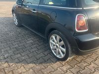 Gebraucht Mini Cooper 120 PS (88 kW) 2008 Schwarz Kleinwagen