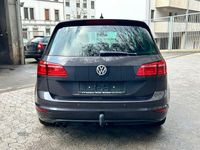 Gebraucht VW Golf VII LOUNGE 150 PS (110 kW) 2015 Grau Limousine