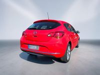 Gebraucht Opel Astra 120 PS (88 kW) 2015 Rot Limousine