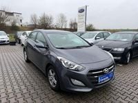 Gebraucht Hyundai i30 101 PS (74 kW) 2016 Grau Limousine
