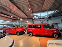 Gebraucht Opel Vivaro 144 PS (105 kW) 2021 Rot Van / Kleinbus