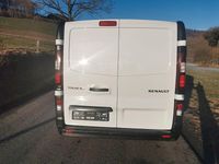 Gebraucht Renault Trafic 95 PS (69 kW) 2018 Weiß Van / Kleinbus