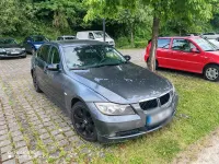 Gebraucht BMW 318 150 PS (110 kW) 2005 Grau Limousine