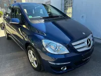 Gebraucht Mercedes B170 116 PS (85 kW) 2009 Blau Van / Kleinbus