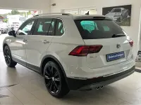 Gebraucht VW Tiguan Highline 150 PS (110 kW) 2021 Pure white SUV