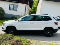 Gebraucht Skoda Karoq Active 116 PS (85 kW) 2019 Bila candy/candyweiss SUV