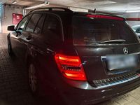 Gebraucht Mercedes C200 136 PS (100 kW) 2011 Schwarz Kombi