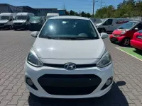 Gebraucht Hyundai i10 Intro Edition 67 PS (49 kW) 2014 Weiß Kleinwagen