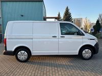 Gebraucht VW Transporter 150 PS (110 kW) 2022 Weiß Van