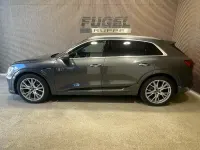 Gebraucht Audi e-tron S-Line 230 kW (313 PS) 2022 Daytonagrau perleffekt SUV