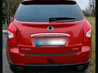 Gebraucht SsangYong Korando 150 PS (110 kW) 2014 Rot SUV