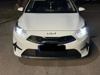 Gebraucht Kia Ceed Vision 160 PS (117 kW) 2023 Weiß Kleinwagen