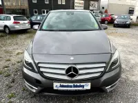 Gebraucht Mercedes B200 136 PS (100 kW) 2013 Mountaingrau  met. Kleinwagen