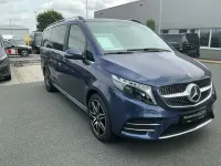 Gebraucht Mercedes V300 Avantgarde 237 PS (174 kW) 2023 Blau Van / Kleinbus
