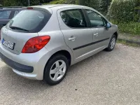 Gebraucht Peugeot 207 Urban Move 95 PS (69 kW) 2008 Limousine
