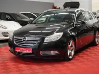 Gebraucht Opel Insignia Sport 160 PS (117 kW) 2012 Schwarz Kombi
