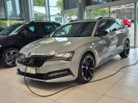 Gebraucht Skoda Superb SportLine 156 PS (114 kW) 2020 Grau Kombi