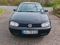 Gebraucht VW Golf IV 90 PS (66 kW) 2000 Schwarz Kleinwagen