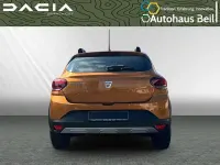 Gebraucht Dacia Sandero Essentiel 91 PS (66 kW) 2021 Orange Kleinwagen
