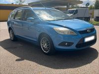 Second-hand Ford Focus 105 CP (77 kW) 2010 Albastru Break