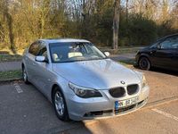 Gebraucht BMW 525 177 PS (130 kW) 2004 Grau Limousine