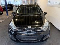 Gebraucht Kia Rio Edition 7 109 PS (80 kW) 2015 Schwarz Limousine