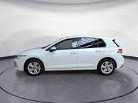 Gebraucht VW Golf VIII Life 116 PS (85 kW) 2025 Weiß Limousine