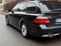 Gebraucht BMW 525 179 PS (131 kW) 2005 Schwarz Kombi
