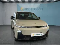 Neu Leapmotor B10 160 kW (218 PS) 2026 Grau SUV