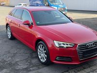 Gebraucht Audi A4 Design 150 PS (110 kW) 2016 Rot Kombi