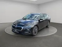 Gebraucht Skoda Octavia Ambition 150 PS (110 kW) 2022 Blackmagic perleffekt Kombi