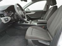 Gebraucht Audi A4 Advanced 163 PS (119 kW) 2022 Ibis weiß Kombi