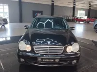 Gebraucht Mercedes C200 122 PS (89 kW) 2006 Obsidianschwarz  metalliclack Limousine