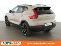 Gebraucht Volvo XC40 Ultra 197 PS (144 kW) 2024 Sand dune SUV