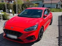 gebraucht Ford Focus 1.5 ST-Line Eco Boost 182PS Rot