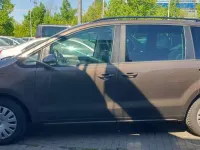 Gebraucht VW Sharan Trendline 140 PS (102 kW) 2011 Toffeebraun metallic Van / Kleinbus