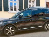 Gebraucht VW Caddy Style 122 PS (89 kW) 2021 Schwarz Van / Kleinbus