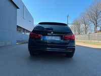 Gebraucht BMW 320 Sport Line 190 PS (139 kW) 2018 Schwarz Kombi