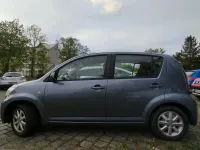 Gebraucht Daihatsu Sirion 91 PS (66 kW) 2011 Grau Kleinwagen